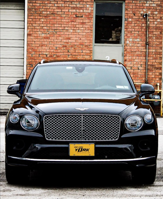 Bentley Bentayga ceramic coating & exterior detailing — York Region mobile detailing